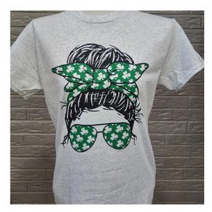 Adult Mom Life Clover Tee